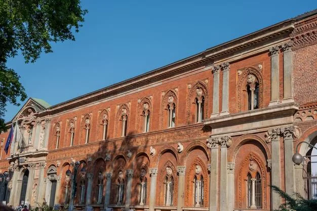Universidade de Milão